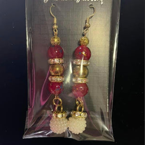 Red pearls earrings